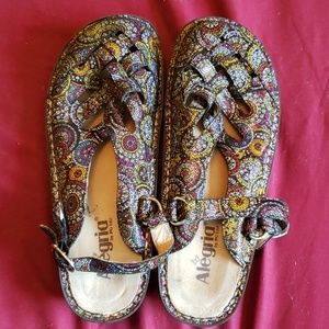 Algeria multicolored sandals size 41